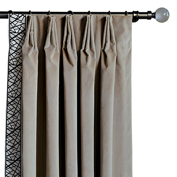 MADDOX VELVET CURTAIN PANEL