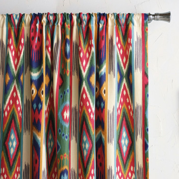 AKELA CURTAIN PANEL