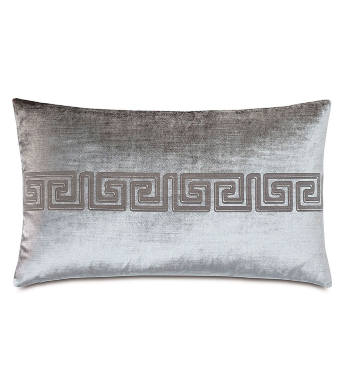 ŷʱ 13X22 ANTIQUITY GREEK KEY DECORATIVE PILLOW IN DOVE