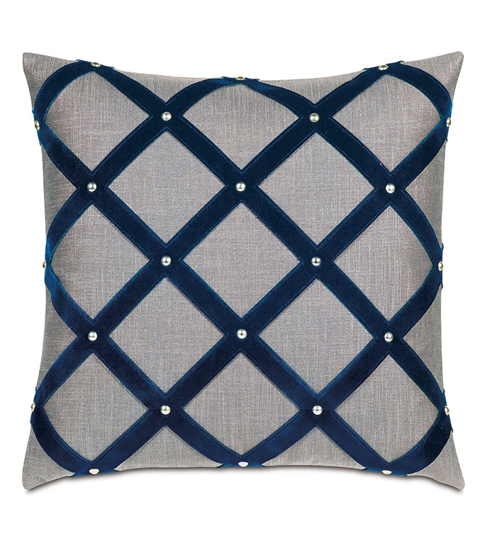  20X20 ELEKTRA TRELLIS DECORATIVE PILLOW