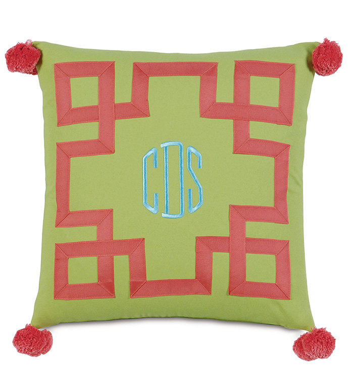 ȿŮ 18X18 EMBROIDERED 3-LETTER MONOGRAM