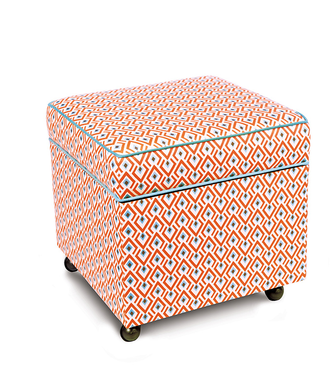  19X19X20 LOBEL REEF STORAGE BOXED OTTOMAN