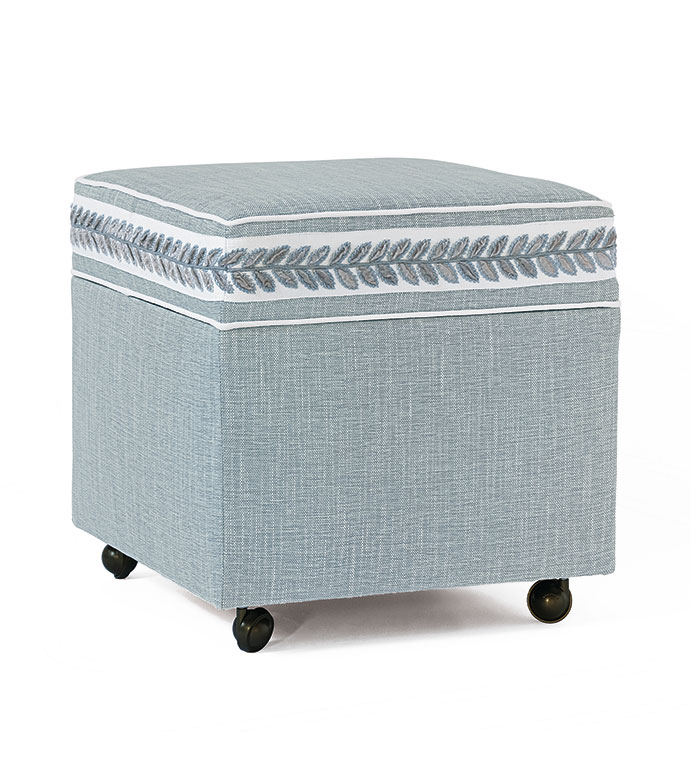  19X19X20 AMBERLYNN DECORATIVE BORDER OTTOMAN