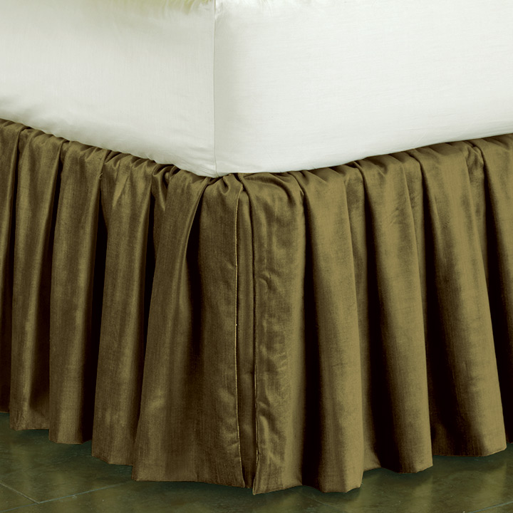 Lucerne Solid Velvet Bed Skirt ȹ