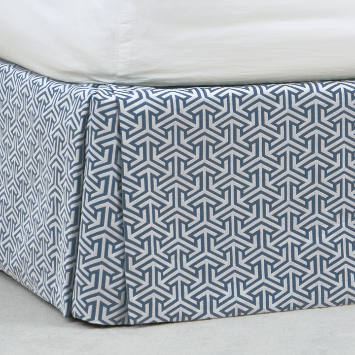 Mondrian Graphic Weave Bed Skirt ȹ