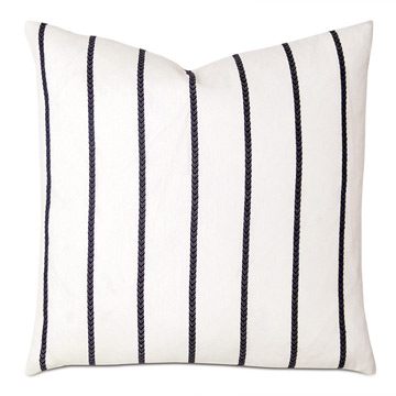 ǹ 22X22 SPECTATOR DECORATIVE PILLOW