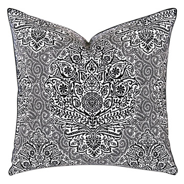 ǹ 22X22 SPECTATOR DECORATIVE PILLOW