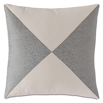 ά 20X20 SILVIO PIECED DECORATIVE PILLOW