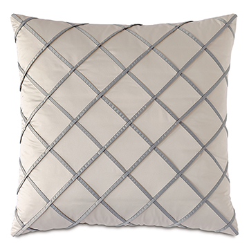 ά 22X22 SILVIO PLEATED DECORATIVE PILLOW